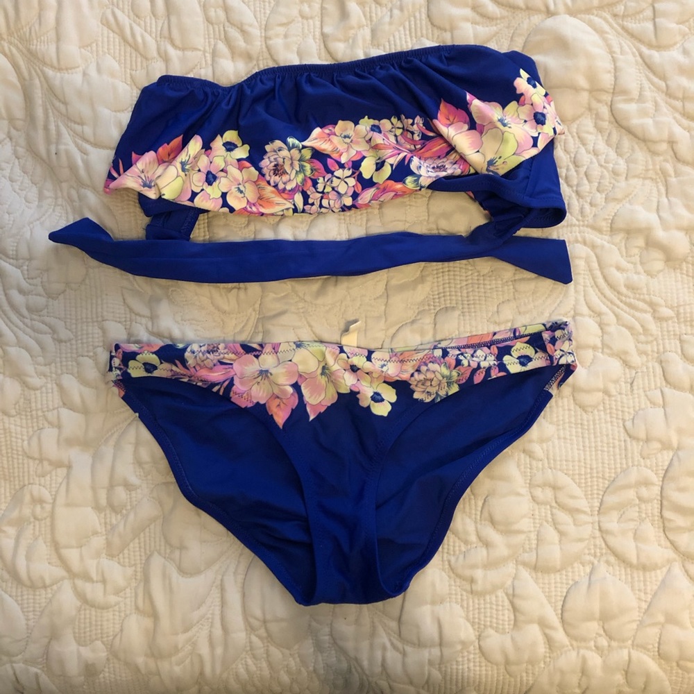 AE Strapless Bathing Suit Set